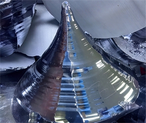 标题：单晶硅头料
浏览次数：34
发表时间：2025-05-28